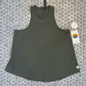 Women's Vuori Villa Tank in Pistacio, Size XS-NWT!
